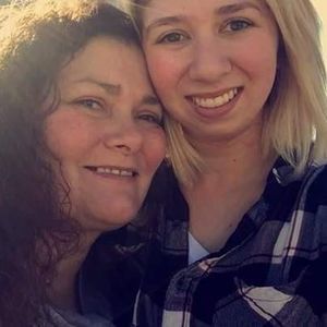 Meet your Posher, Joyce